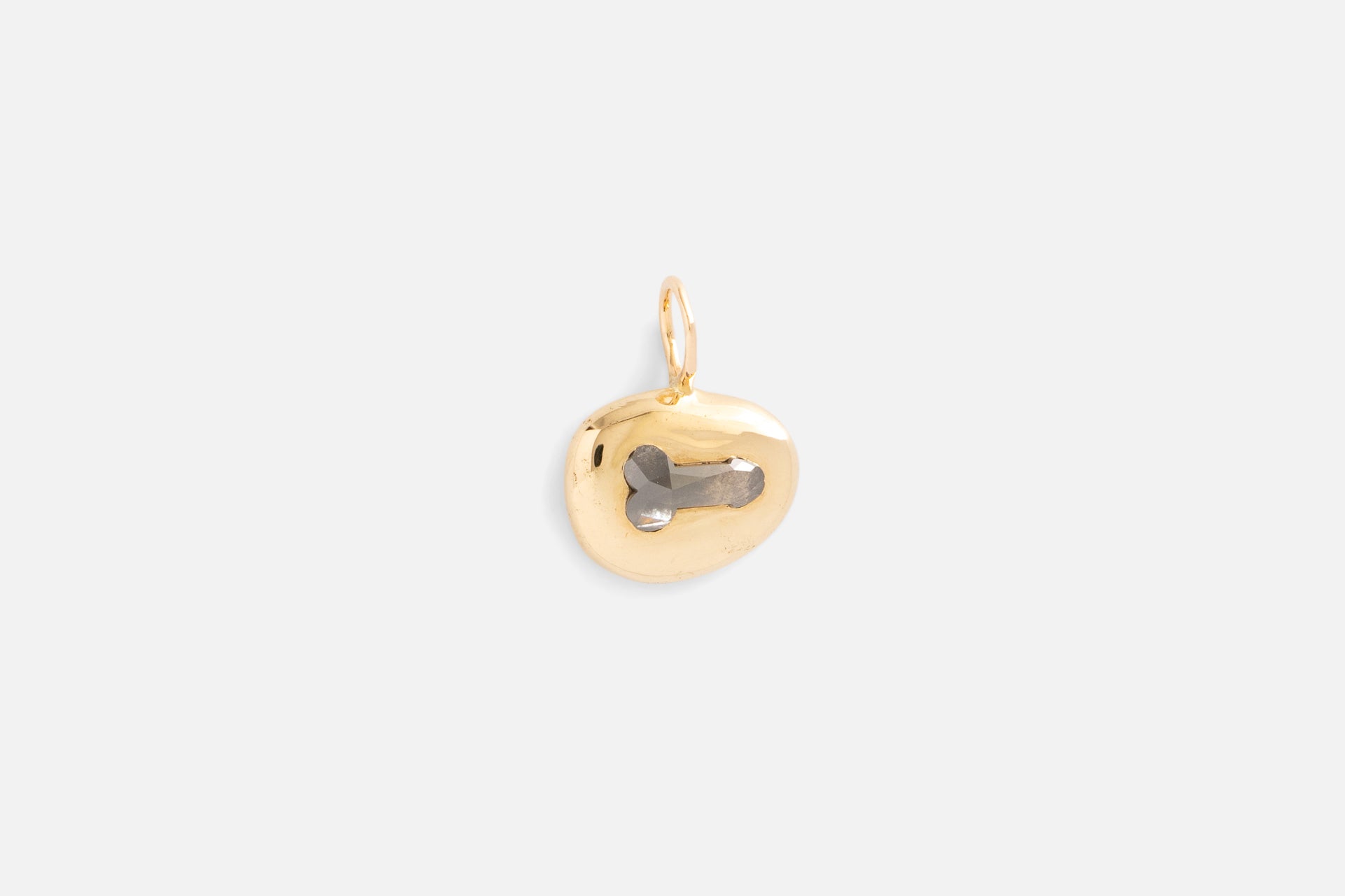 Cumulus XI Phallus Charm 03