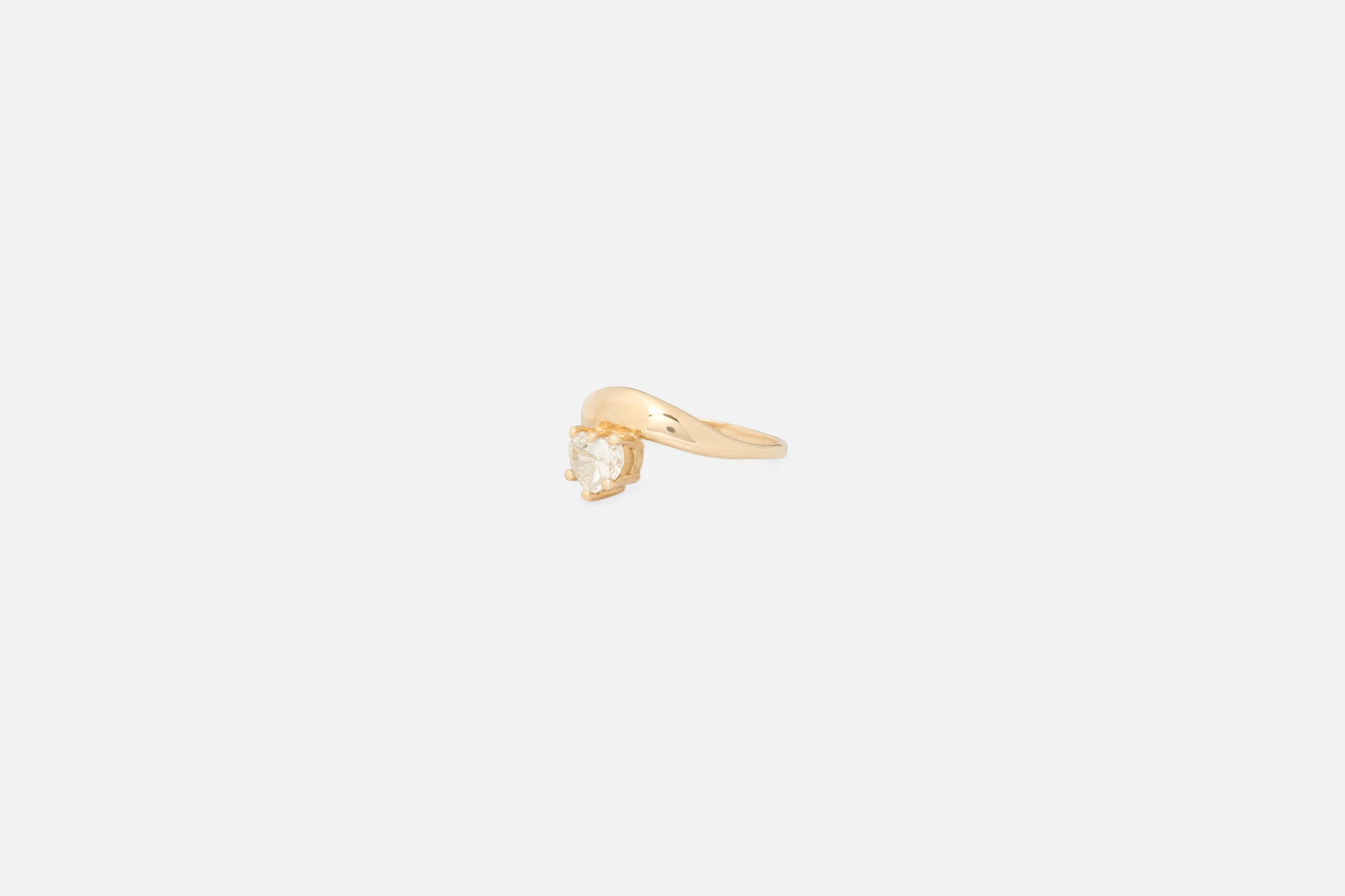 0.70CT One of Kind Heart Curve Solitaire