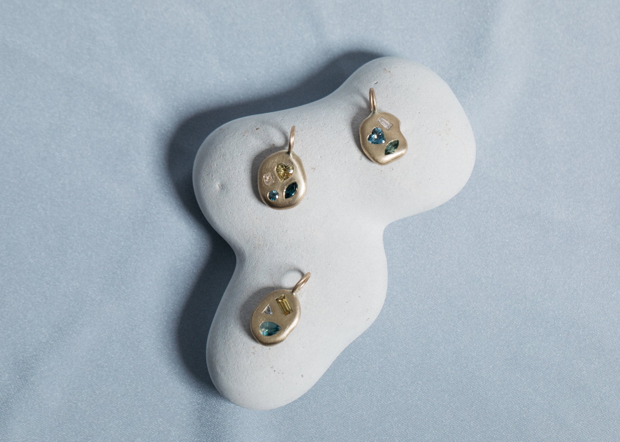 Cumulus XV Charm 01