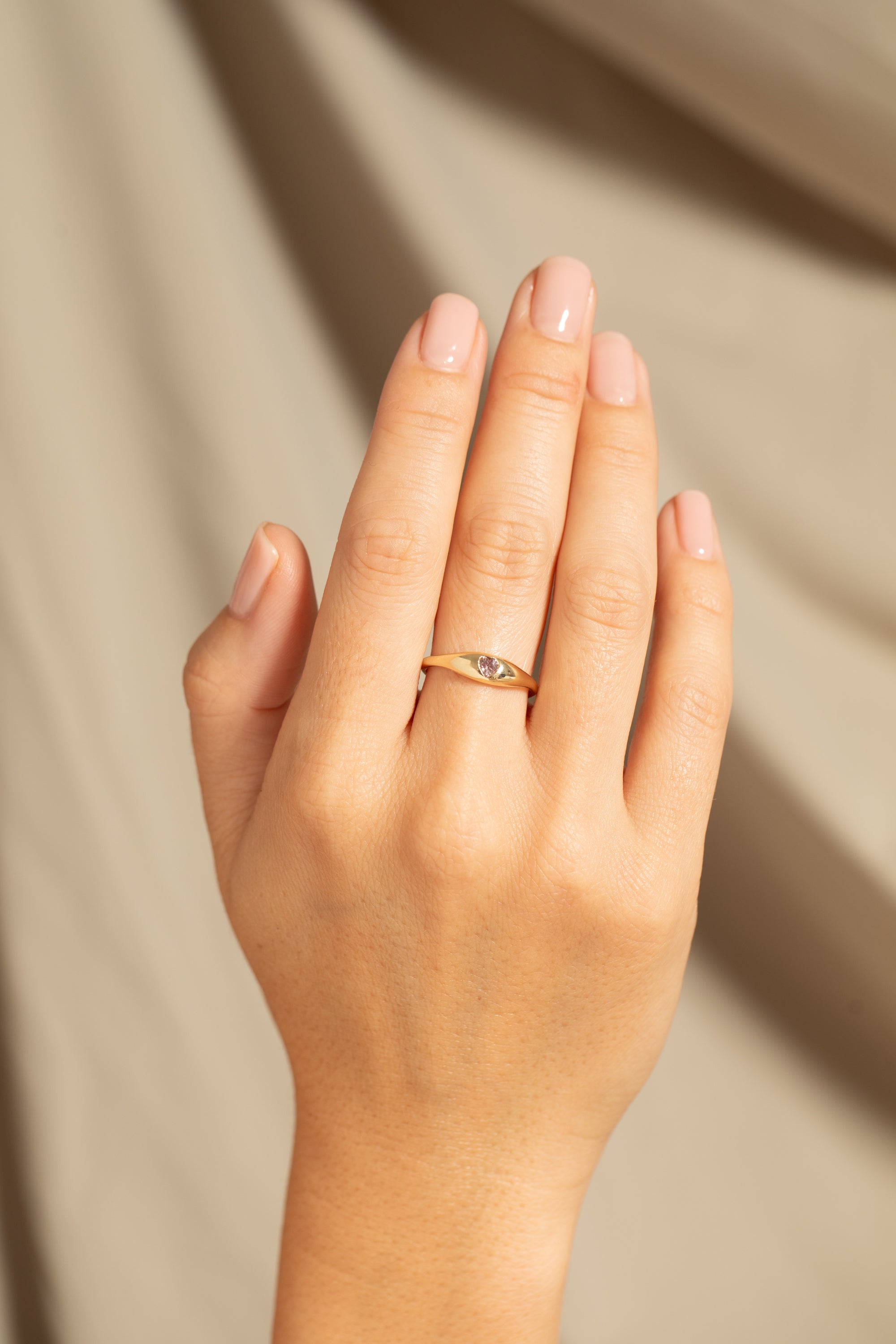Heart Sapphire Ovate IV Ring 07