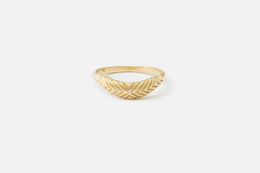 Etched Curve II Ring