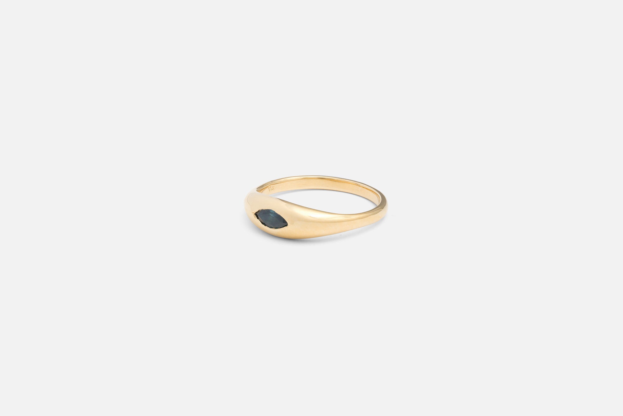 Sapphire Ovate V Ring 03