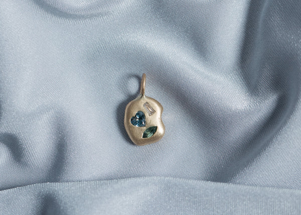 Cumulus XV Charm 01