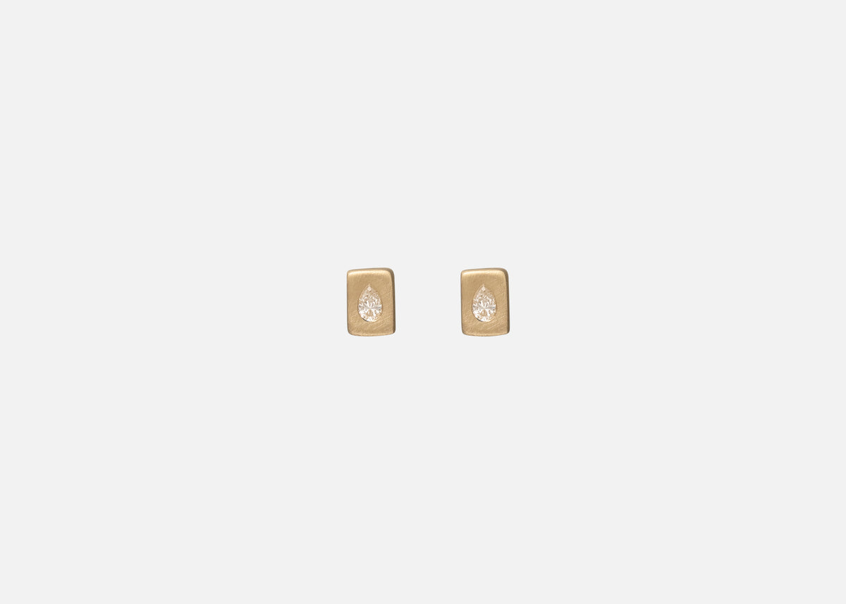 Diamond Rectangle Pictura Stud
