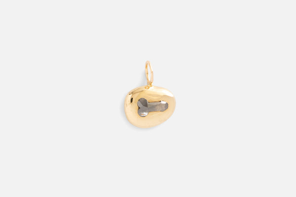 Cumulus XI Phallus Charm 03