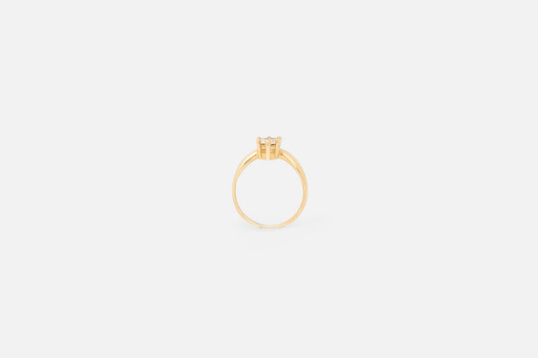 0.70CT One of Kind Heart Curve Solitaire