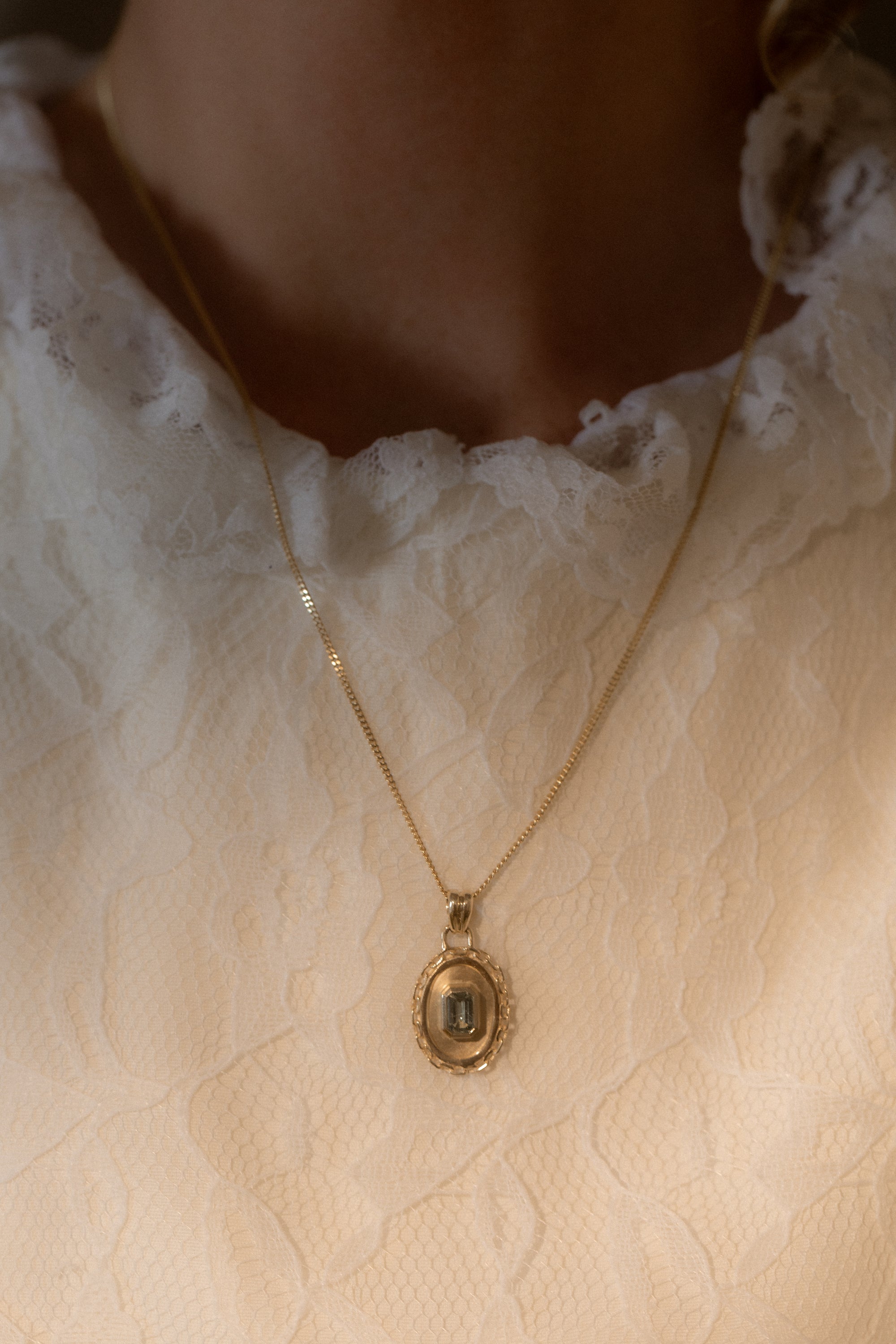 One of Kind Sapphire Vetro Charm 09
