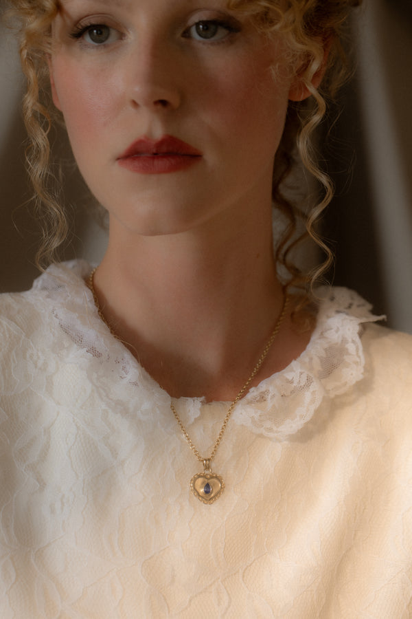 One of Kind Sapphire Vetro Charm 02