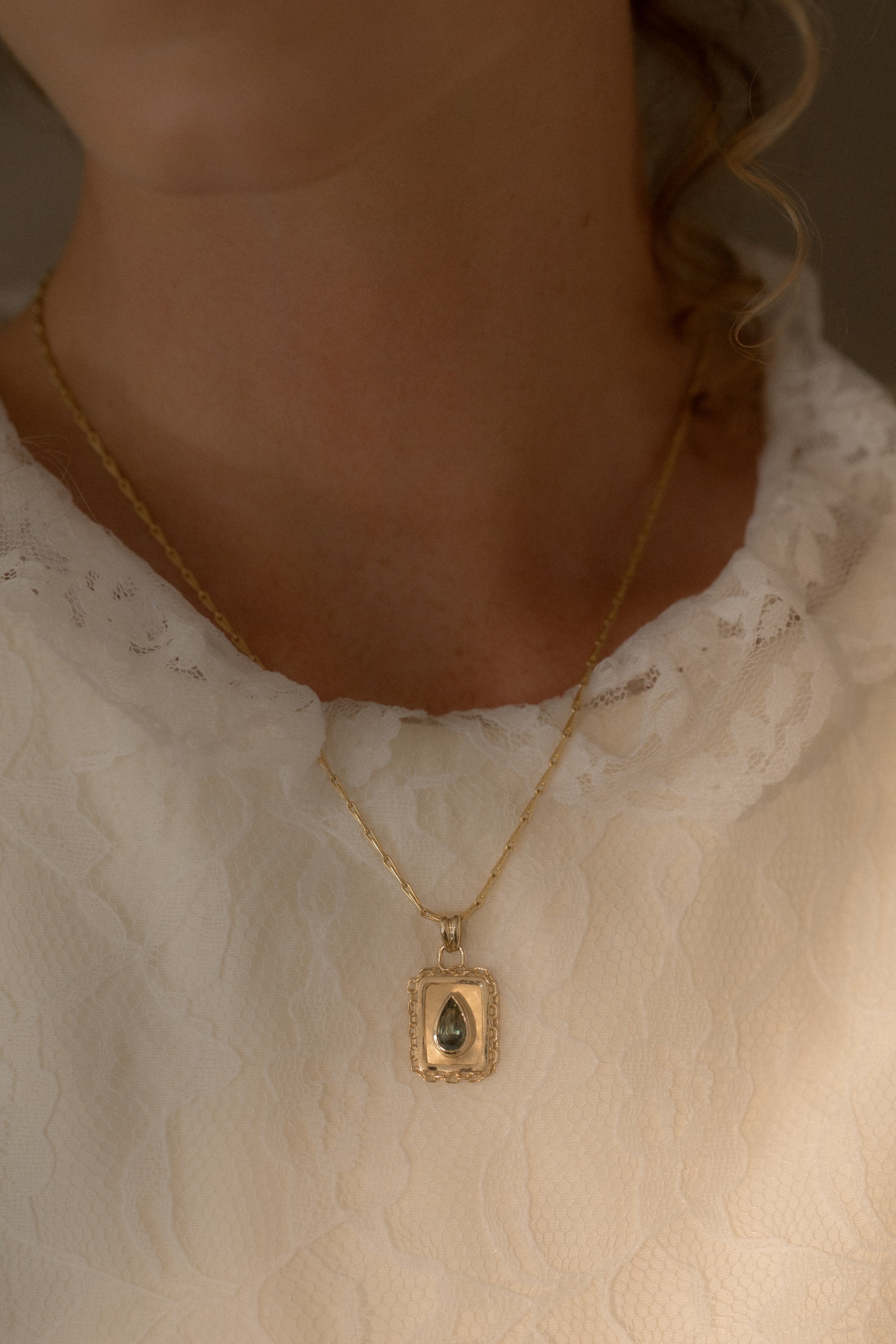 One of Kind Sapphire Vetro Charm 03