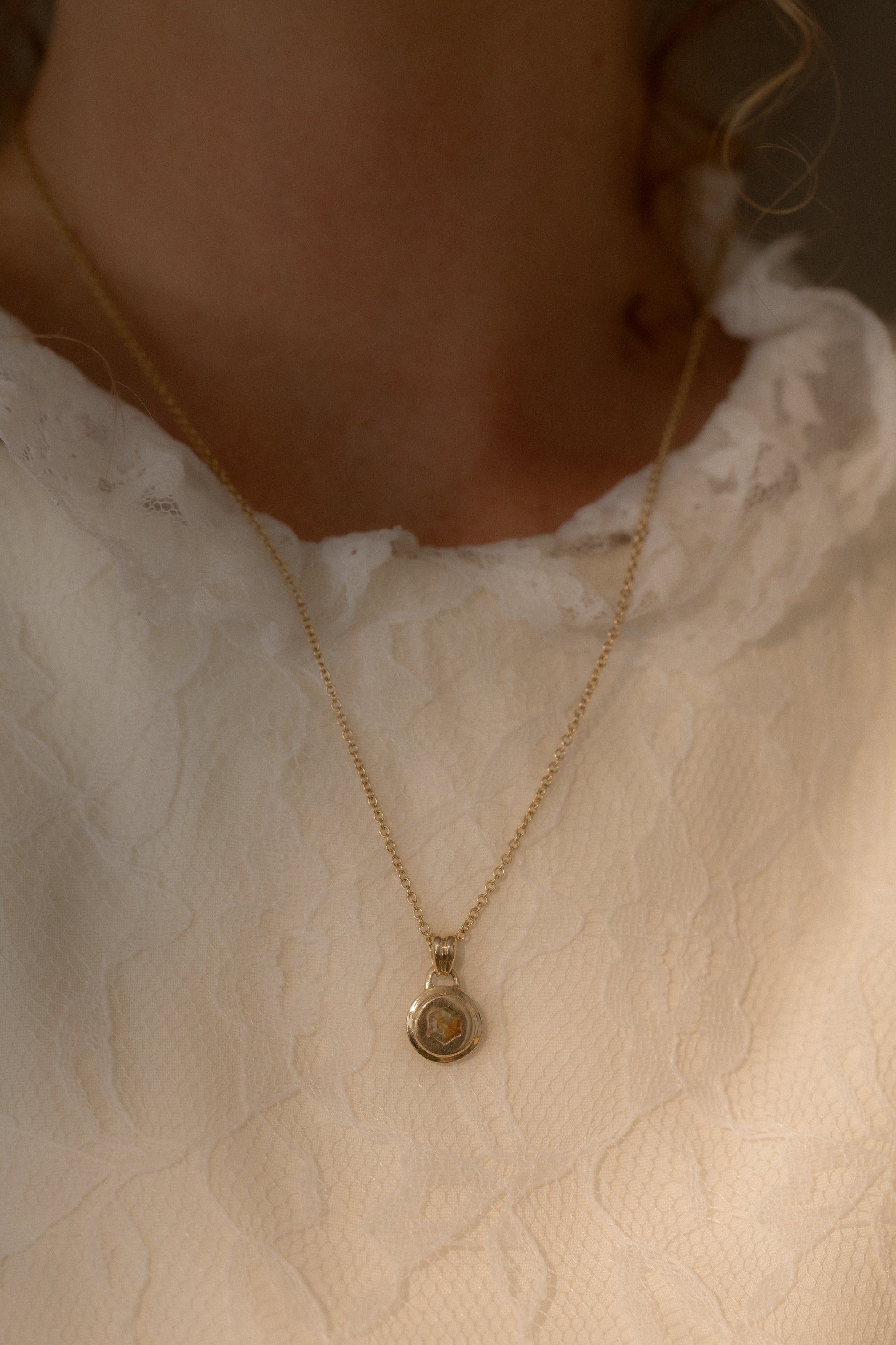 One of Kind Sapphire Pictura Charm 02
