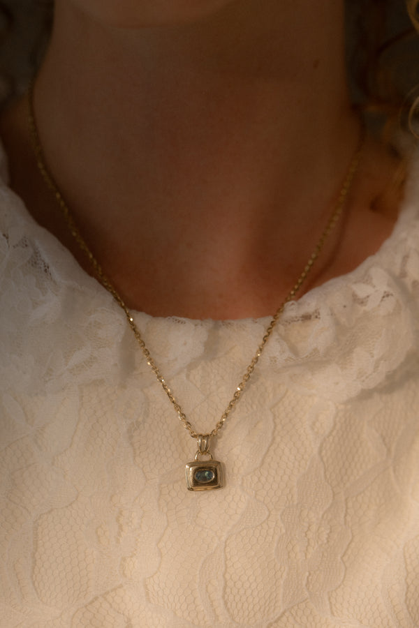 One of Kind Sapphire Pictura Charm 01