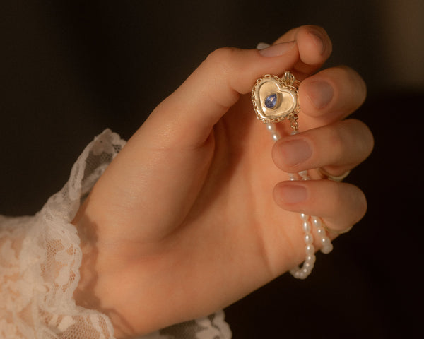 One of Kind Sapphire Vetro Charm 02