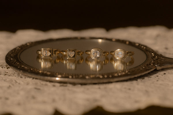 One of a Kind 0.45CT Pear Cut Pictura Ring