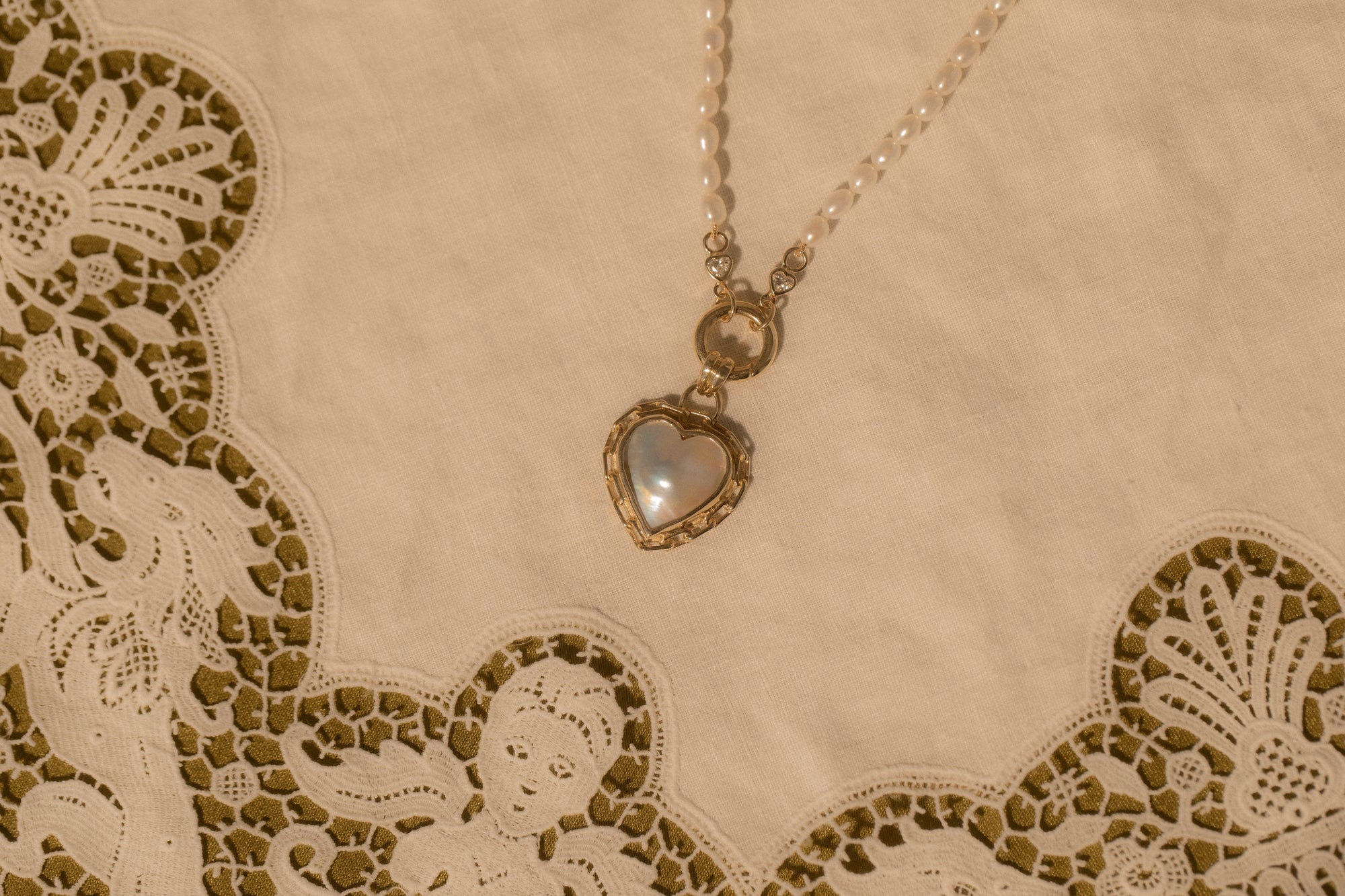 Pearl Catene Charm