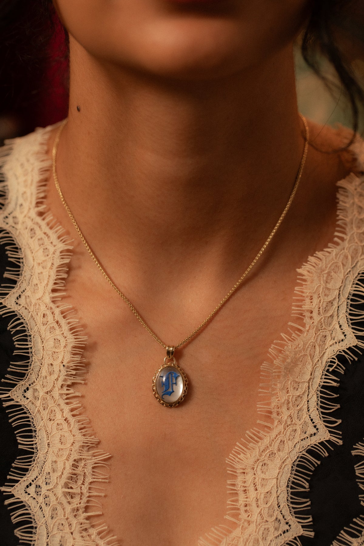 Lettera Catene Charm
