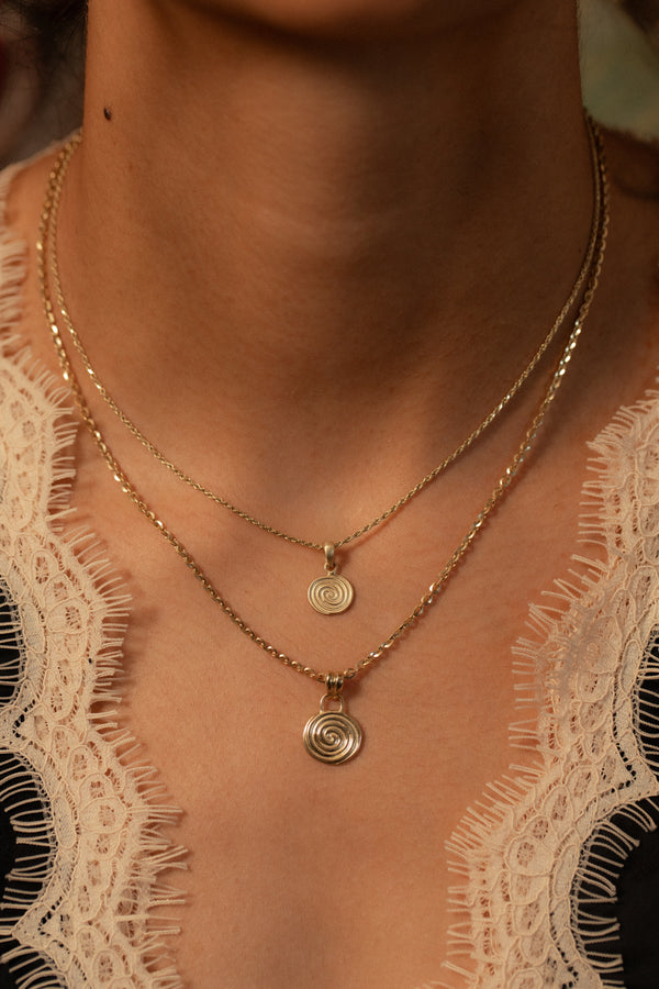 Petite Spiralis Charm