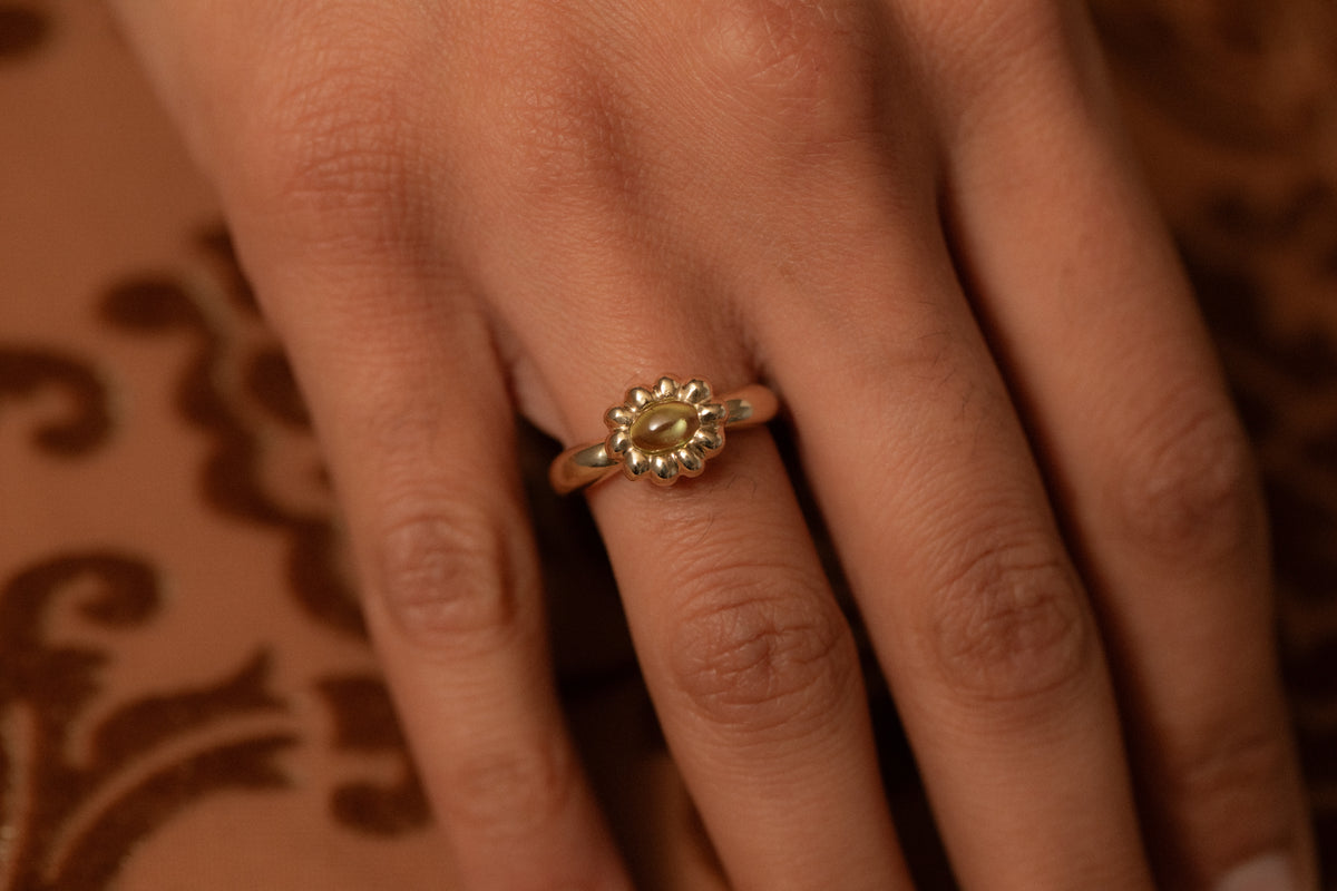 Peridot Oval Flora Ring