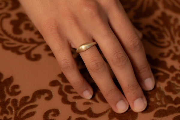 Ovate III Ring