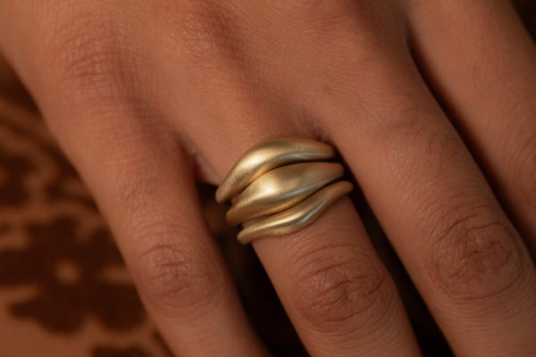 Ovate III Ring