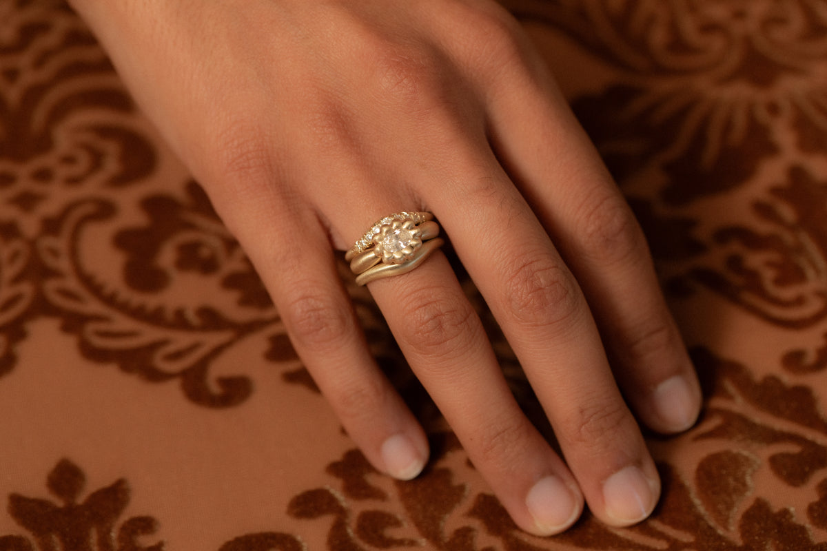 Pavé Curve II Ring