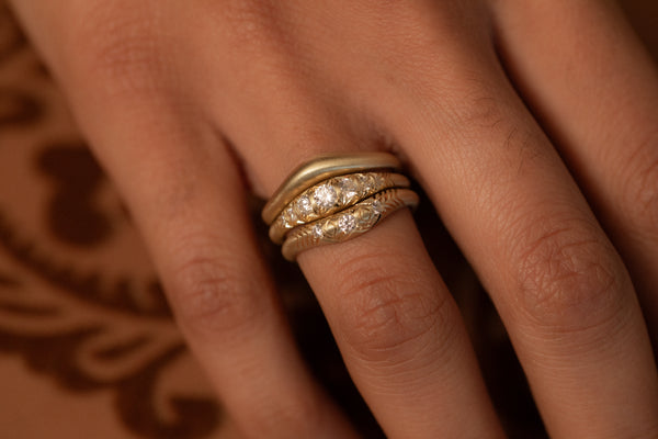 3 Diamond Curve I Ring