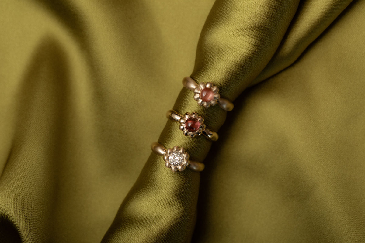 Diamond Round Flora Ring