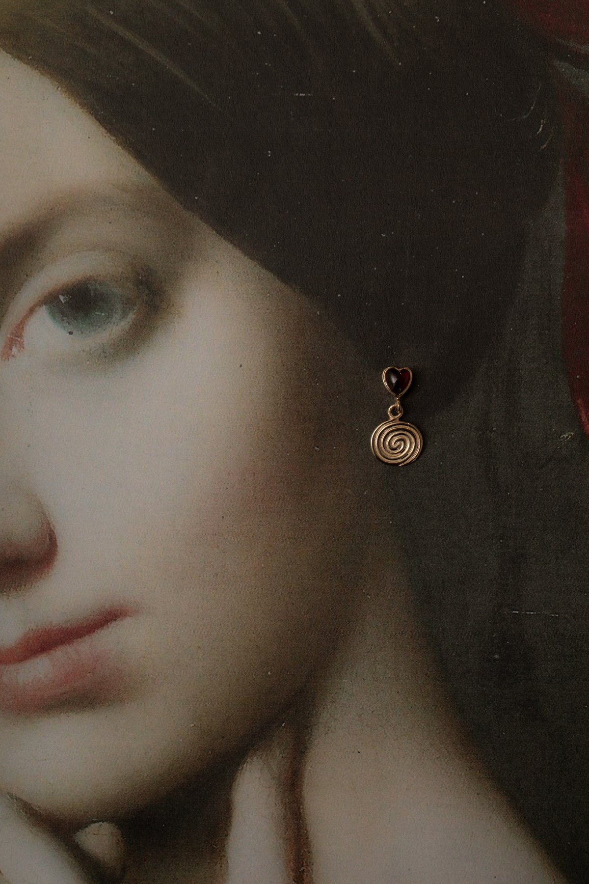Cordis Spiralis Drop Earrings