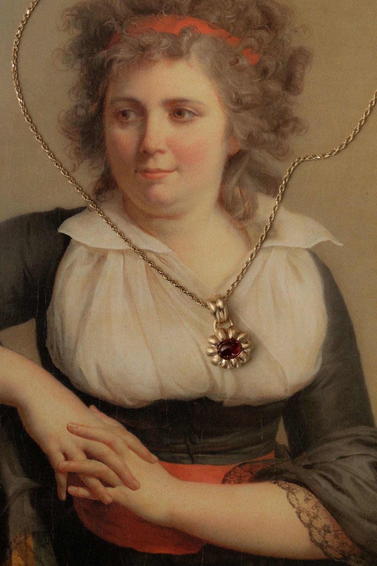 Rhodolite Garnet Oval Flora Charm