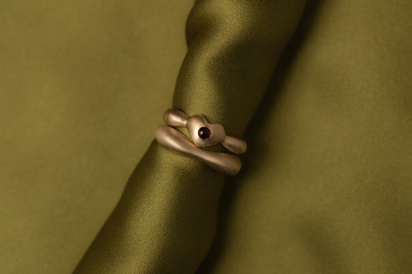 Garnet Intima Ring