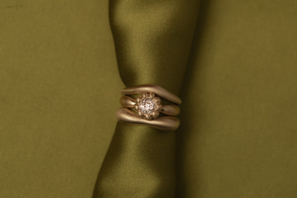 Diamond Round Flora Ring