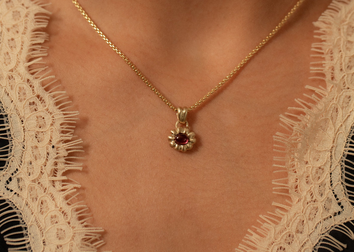 Rhodolite Garnet Oval Flora Charm