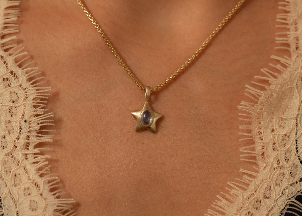 Rhodolite Garnet Stella Charm