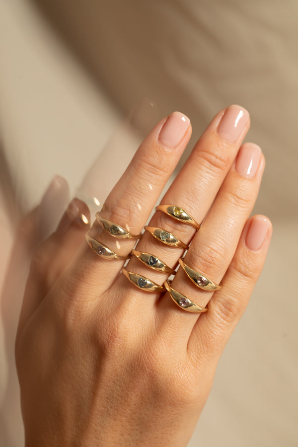 Heart Sapphire Ovate IV Ring 02