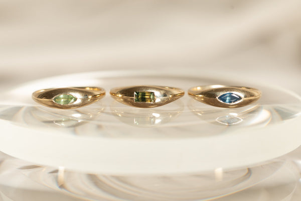 Sapphire Ovate V Ring 01