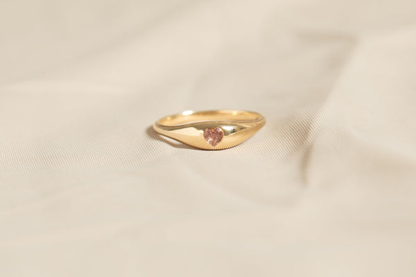 Heart Sapphire Ovate IV Ring 06