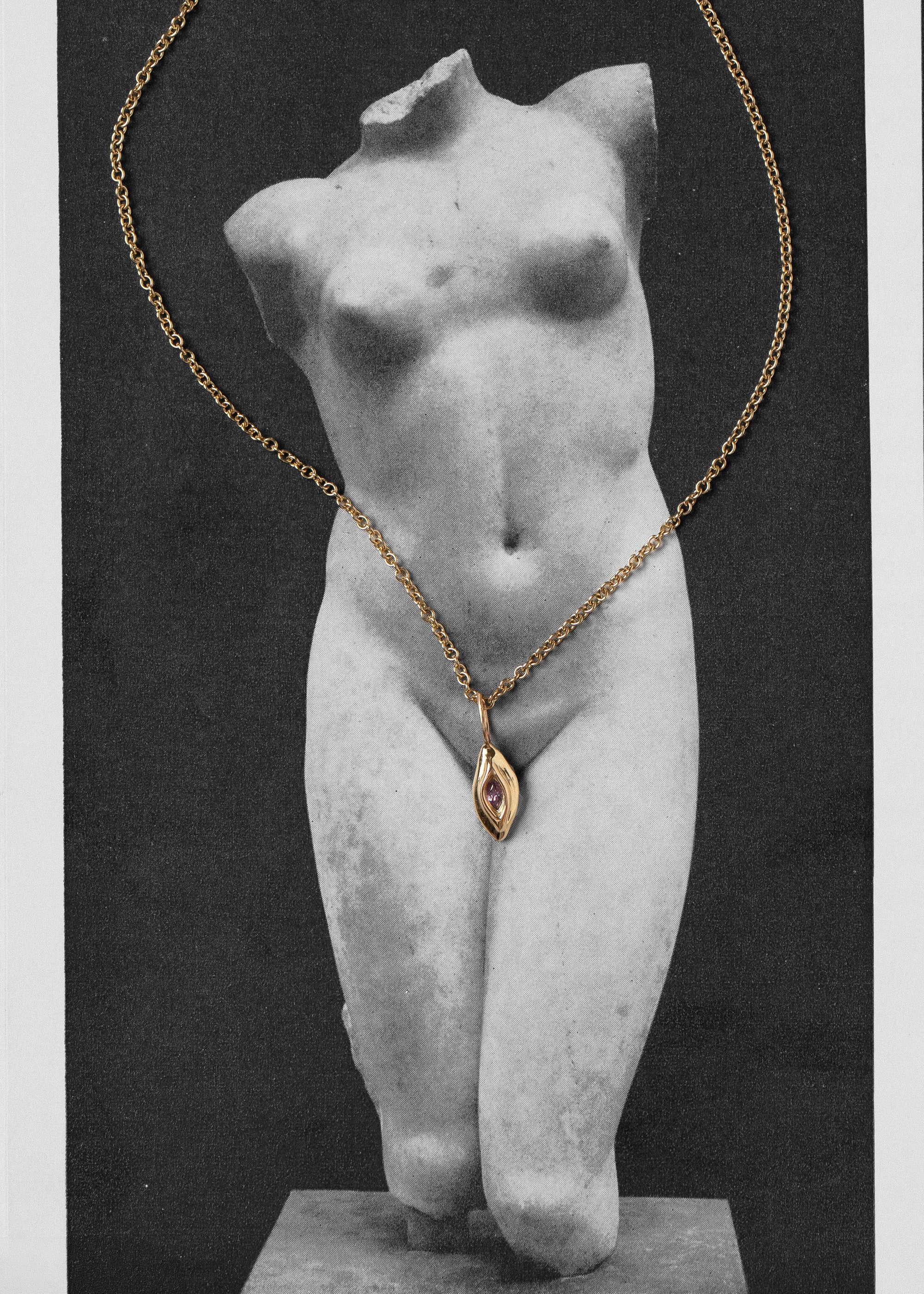 Venus Charm 21
