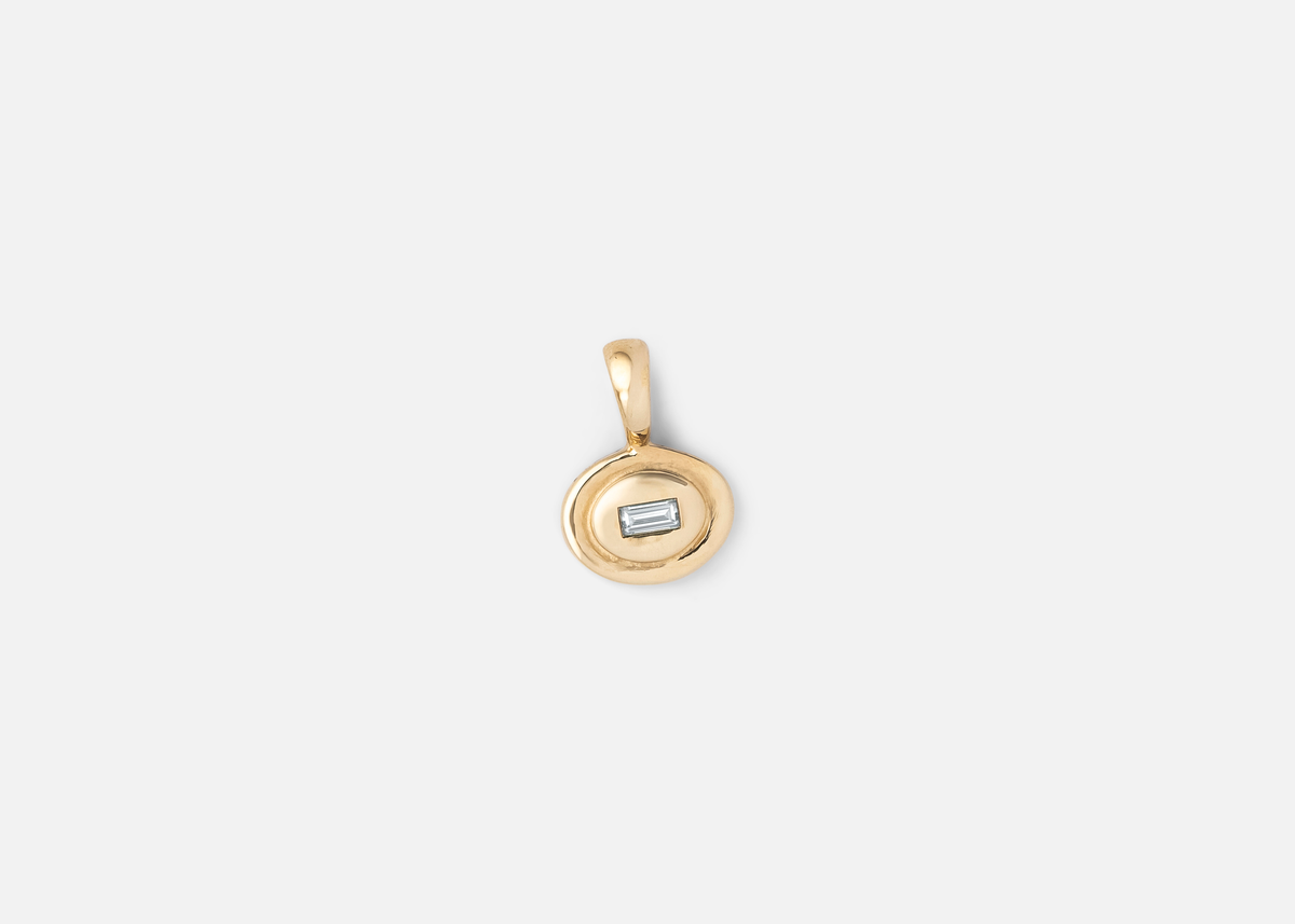 Diamond Oval Pictura Charm