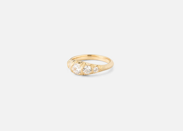 5 Diamond Ovate III Ring