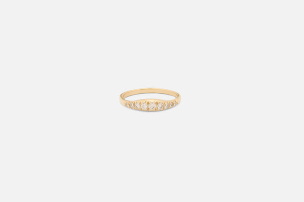 Pavé Peak Ring