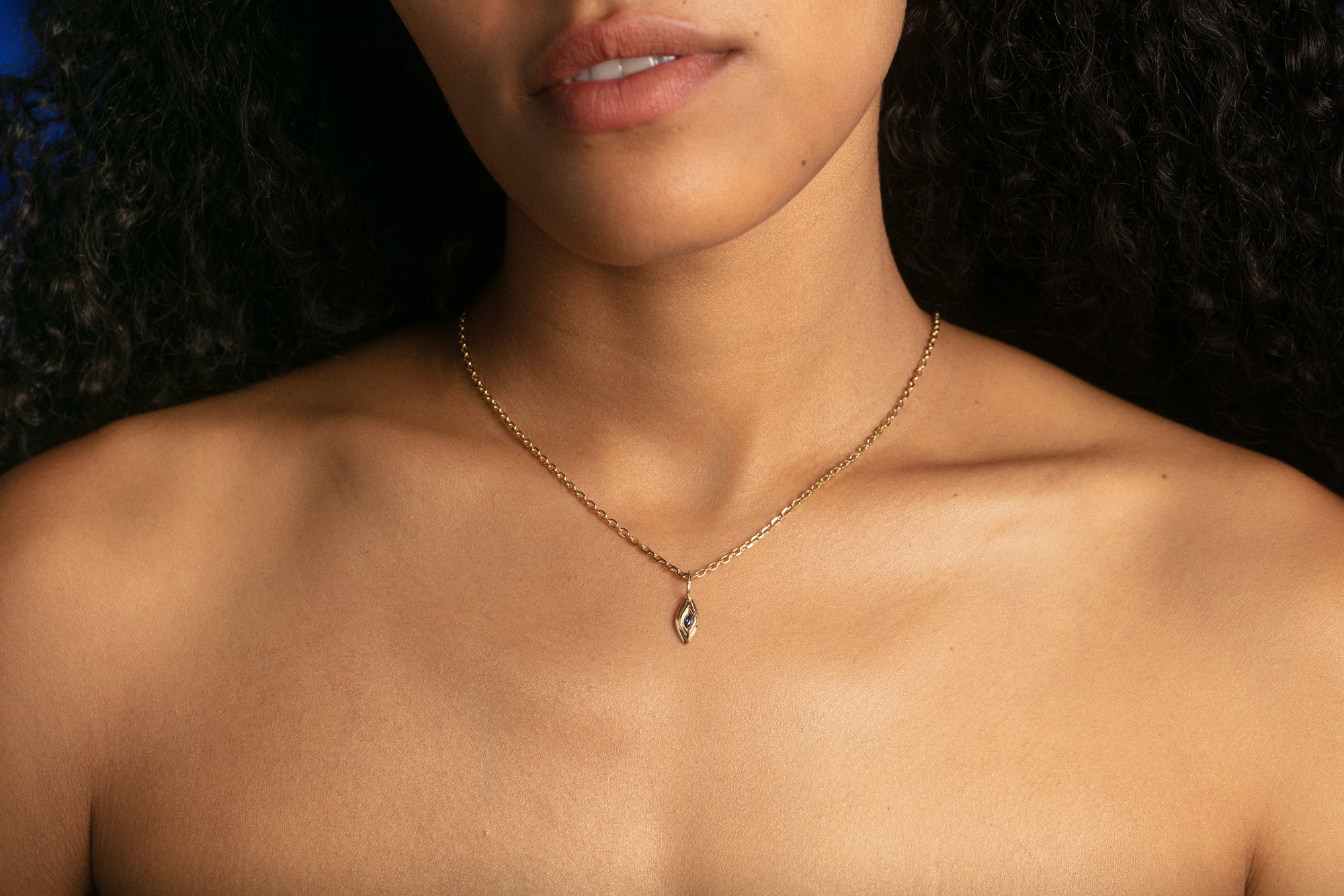 Venus Charm 01