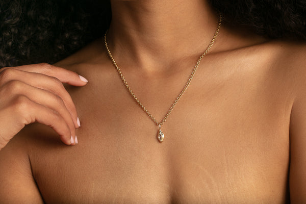 Venus Charm 16