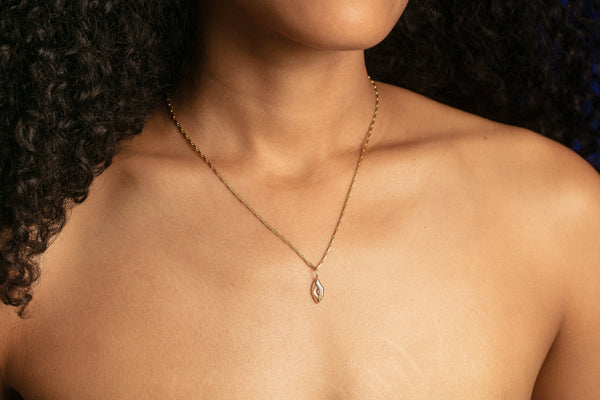 Venus Charm 18