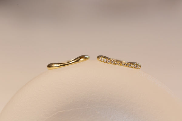 Double Peak Ring