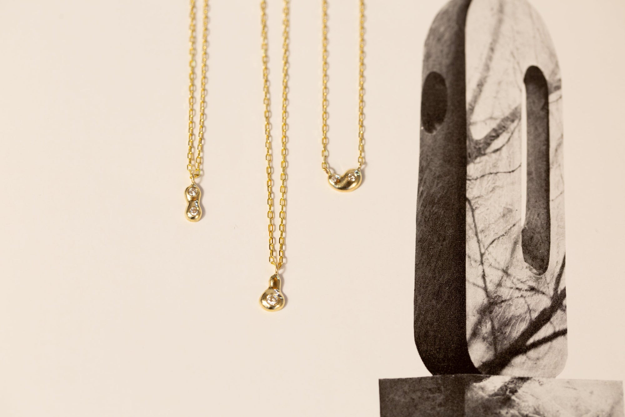 Garnet Swell Charm