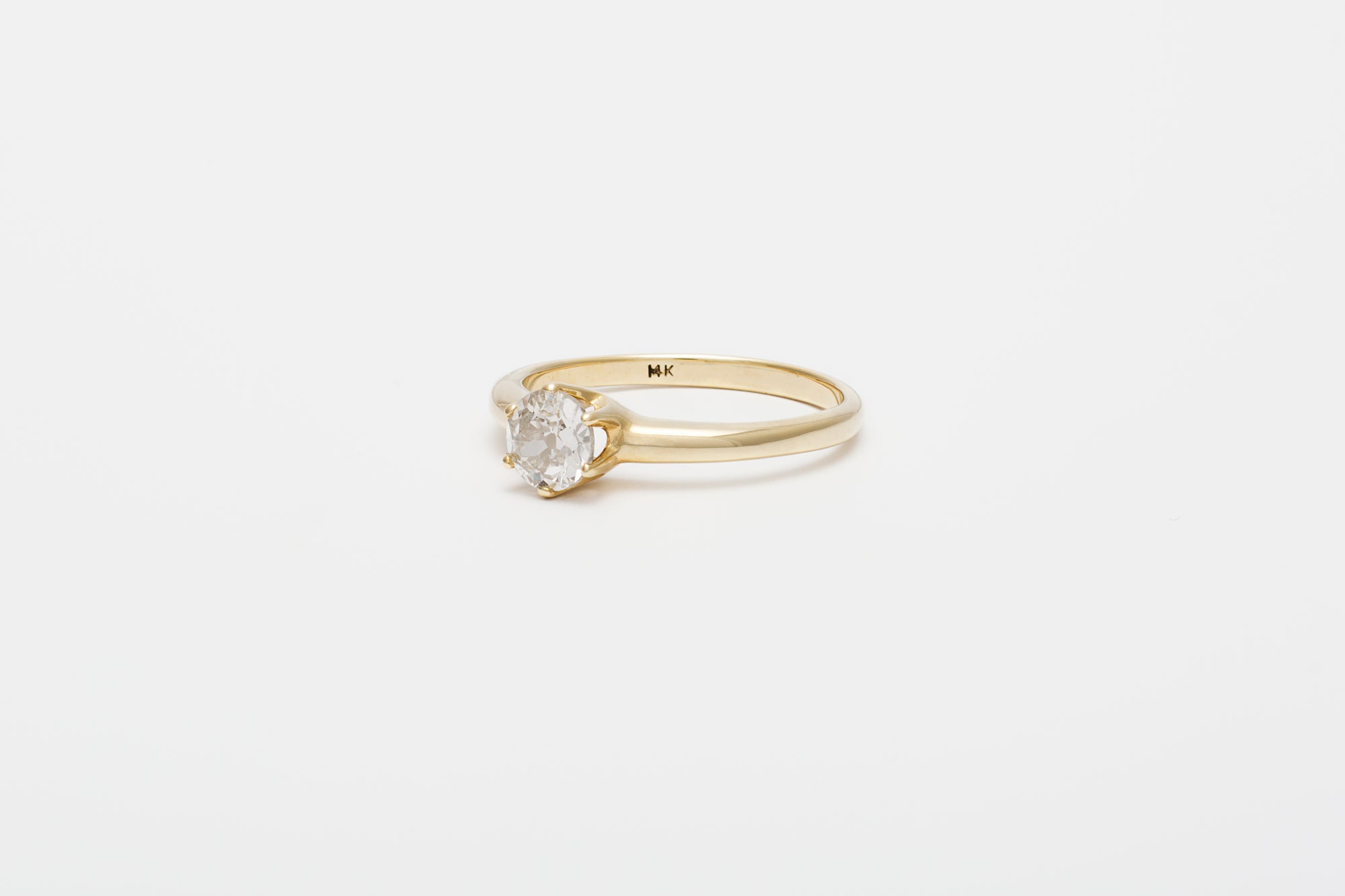 Smooth Una Ring // White Diamond
