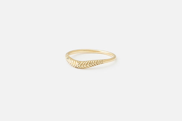 Etched Curve I Ring